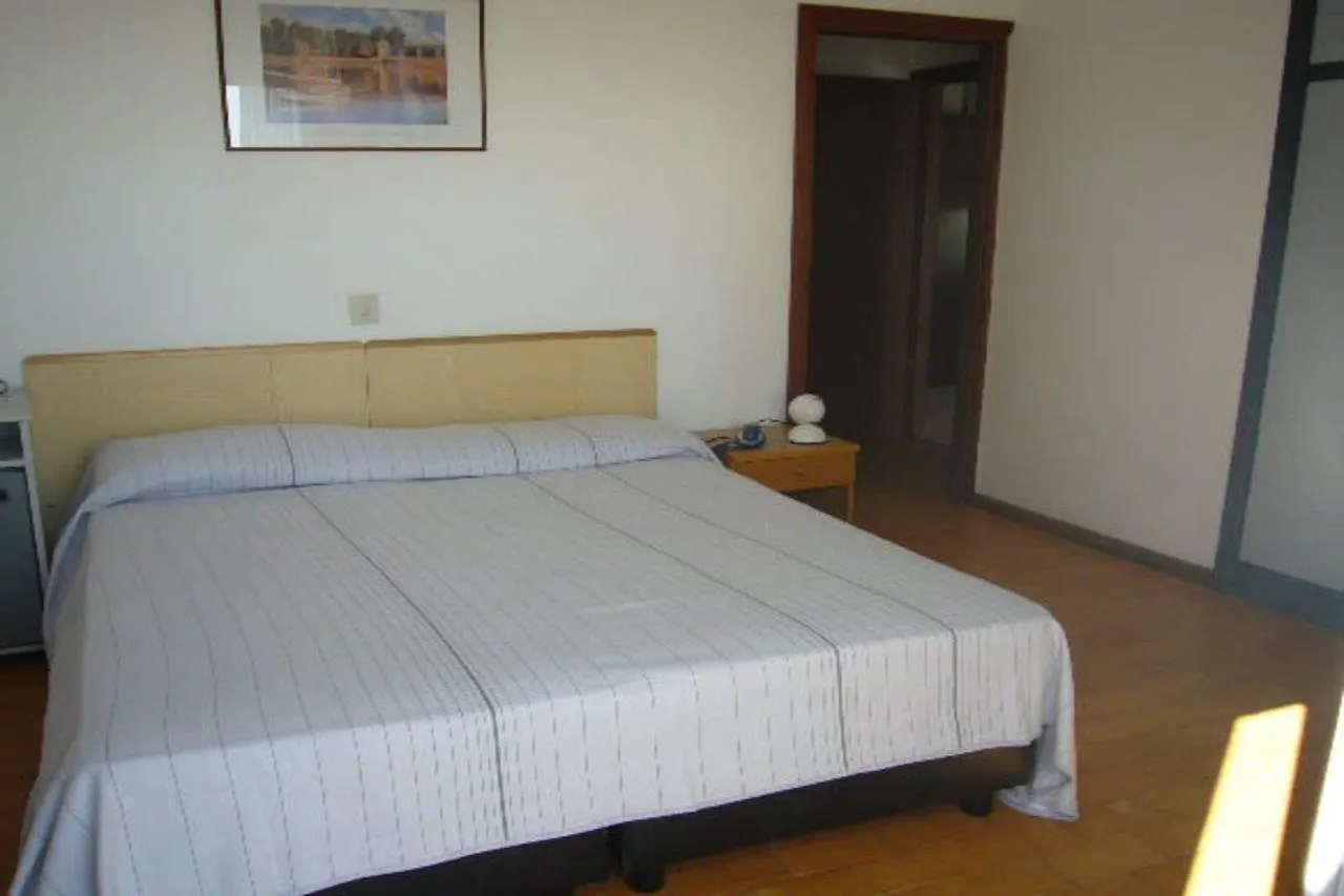 Hotel Caravelle&Minicaravelle Лидо-ди-Езоло