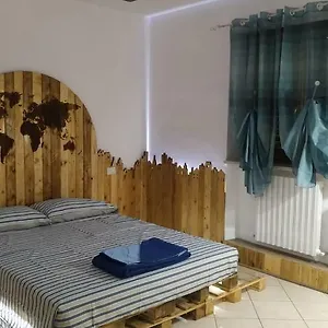 Casa Campomonte , Poppi Italia
